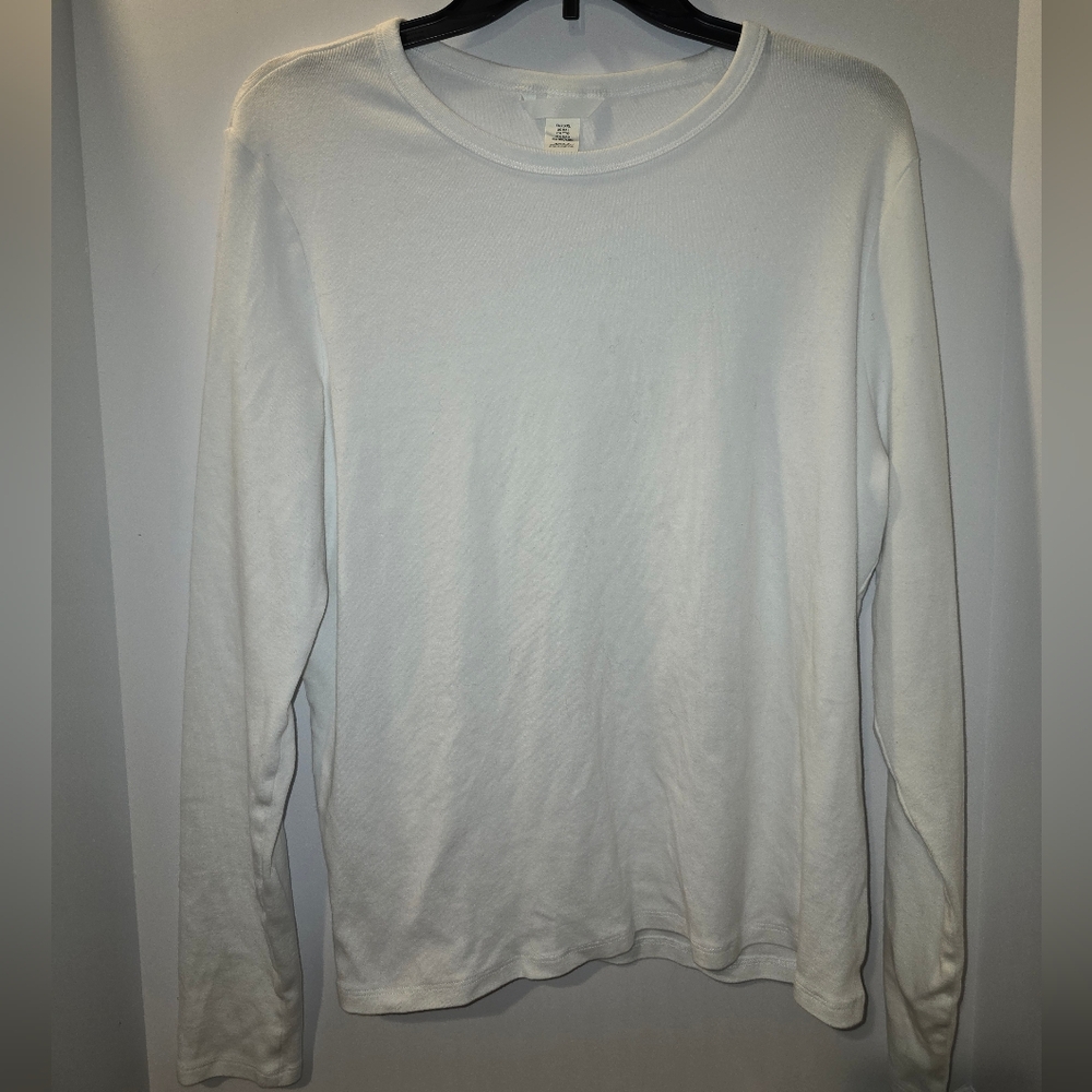 H&M Men's White Long Sleeve Crewneck Tee